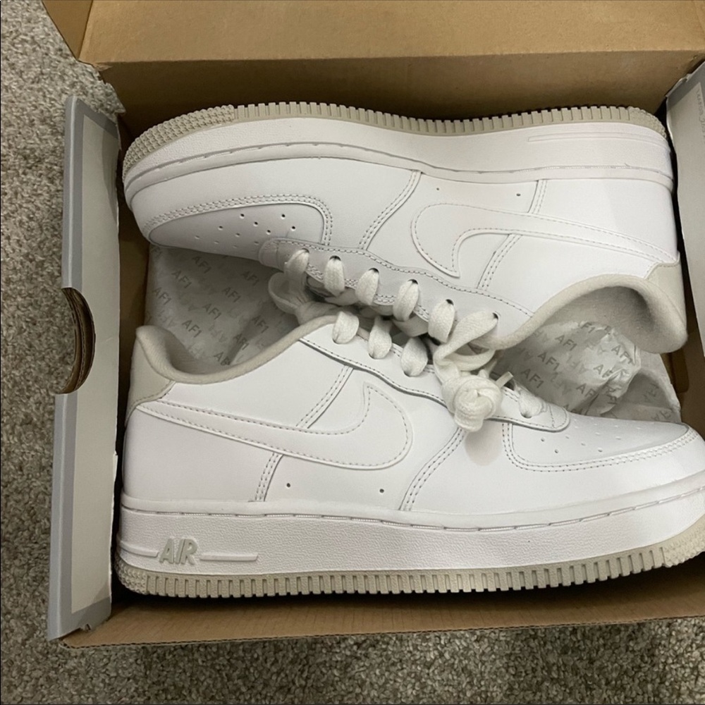 Nike Air Force 1